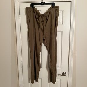 Cozee Corner Women’s Lounge Pants. Green. NWOT. 4X. Pull On Drawstring Waist.